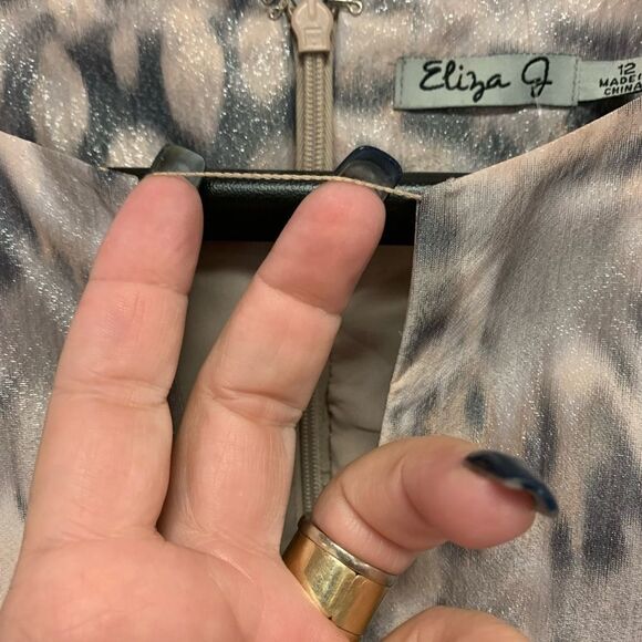 Eliza J Animal Print Taffeta Crystal Embellished Dress sz 12 NWT - Picture 3 of 6